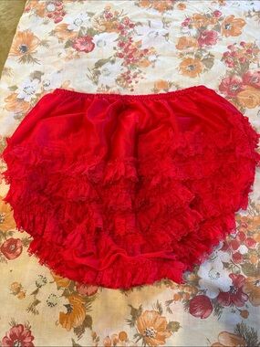 Vintage 70’s Red Ruffled Bloomers sexy layered ruffles panties. Box YY